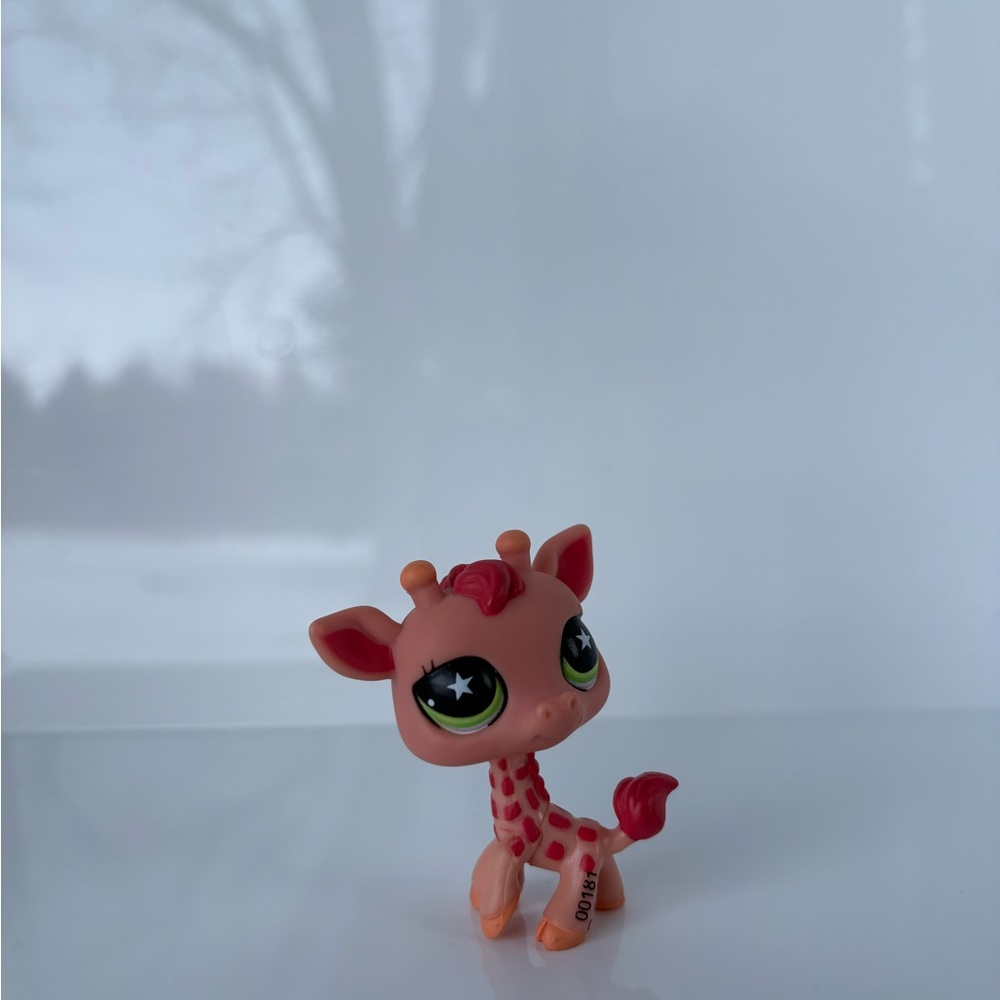 Littlest Pet Shop Pink Giraffe